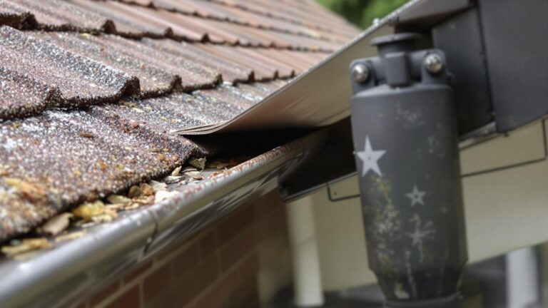 Gutter Repair